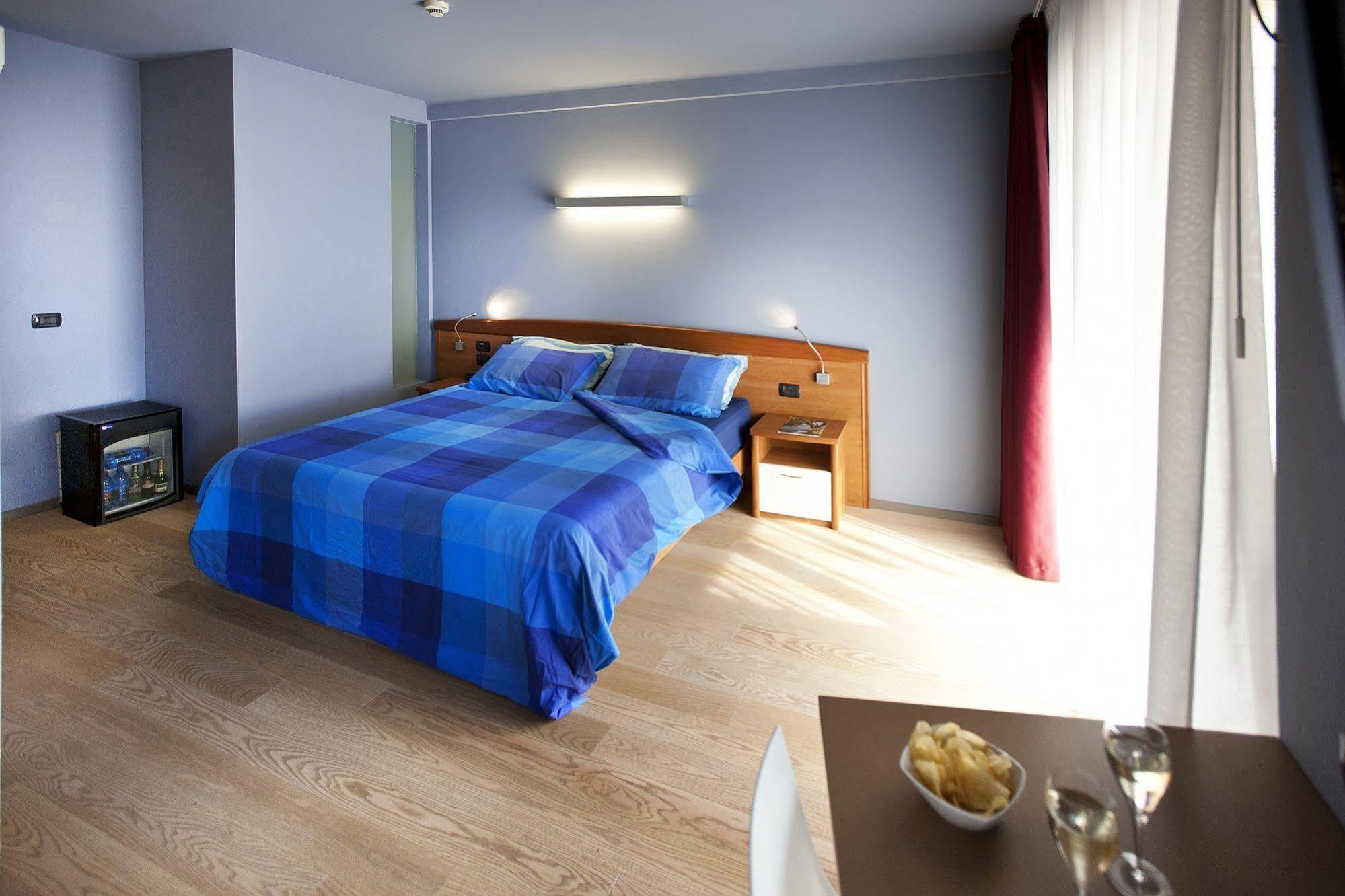 Hotel Ambienthotel 3*